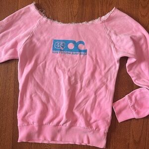 Long sleeve cut neck sweatshirt/ thick Tee